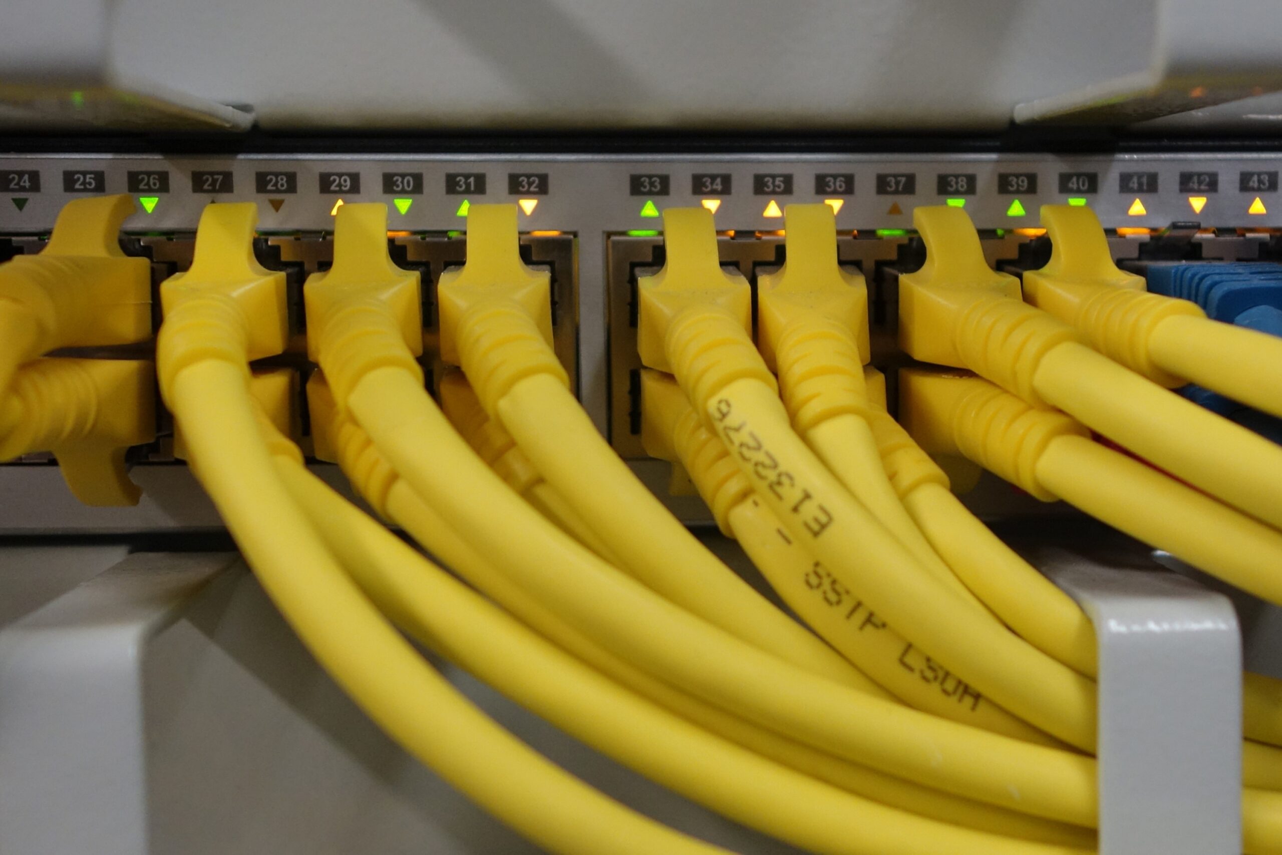 Why Internet Service Providers are Misleading in their Commercials